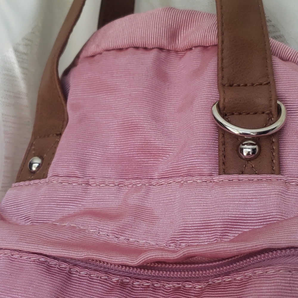 ❣️ FINAL SALE 🤍🎒pink Madden Girl backpack - small